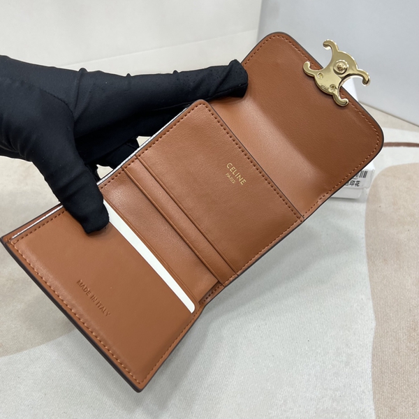 超激安ブランド財布偽物素材ディテール